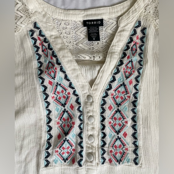 Torrid Embroidered Gauze Tank Top - Picture 4 of 16